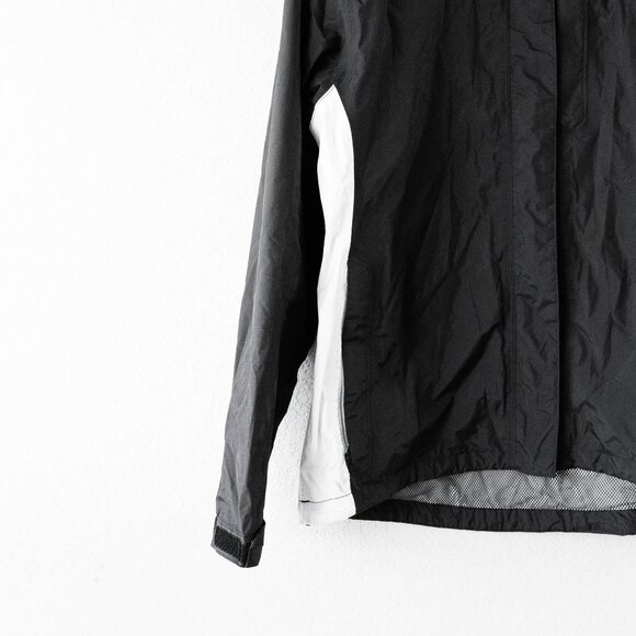 The North Face HyVent Jacket Size Large Black White Hooded Waterproof Shell - Picture 6 of 11